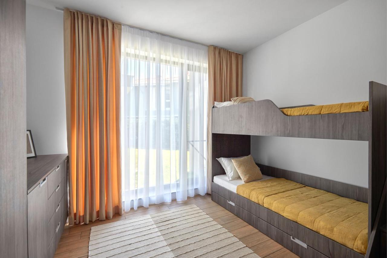 The Luxury Flat Lägenhet Achtopol Exteriör bild